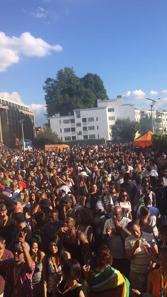 Crowd at a Mastermind Carnival event